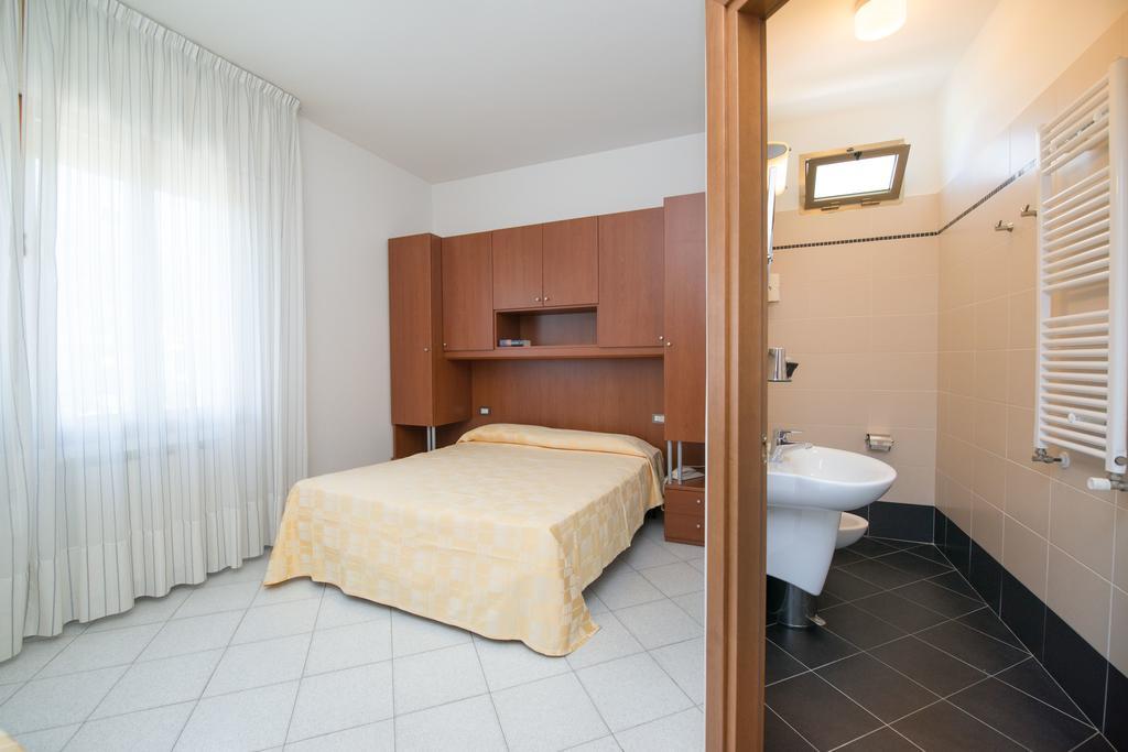 Albergo Arcobaleno Sottomarina Chambre photo
